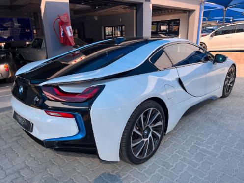 2015 BMW i8 eDrive Coupe – Rifle Range Car Sales